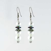 CRYSTAL EARRINGS 26